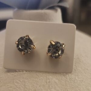 Classic Gold-Setting Gray Crystal Stud Earrings